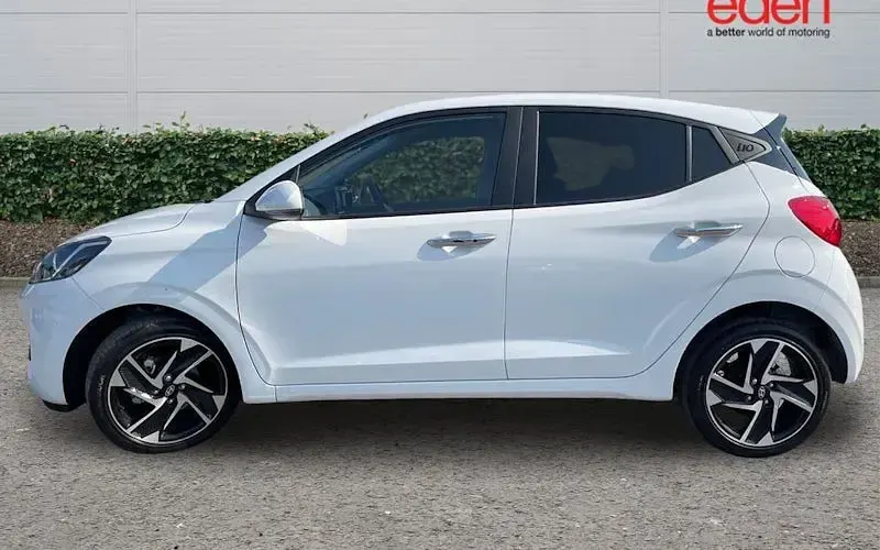 New Hyundai i10 Premium 79 HP (58 kW) 2026 Hatchback