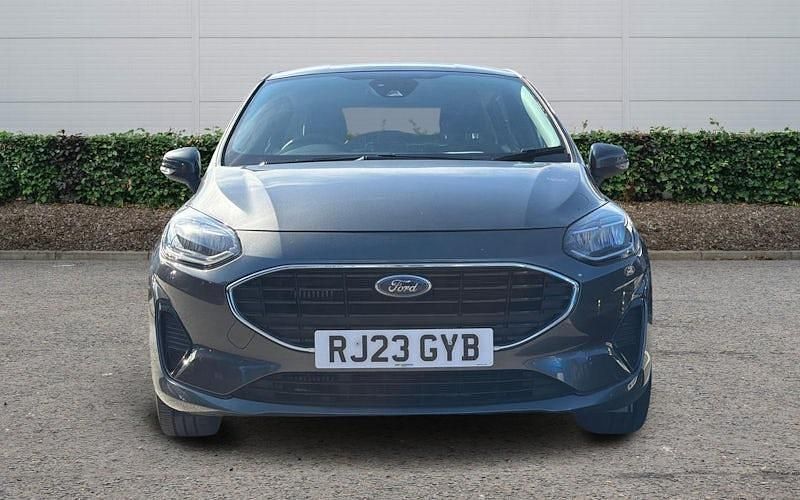 Usado Ford Fiesta Trend 101 HP (74 kW) 2022 Cinzento Citadino