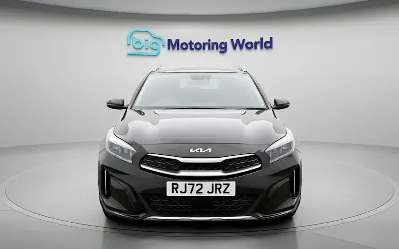 Usado Kia XCeed 141 HP (103 kW) 2022 Preto SUV
