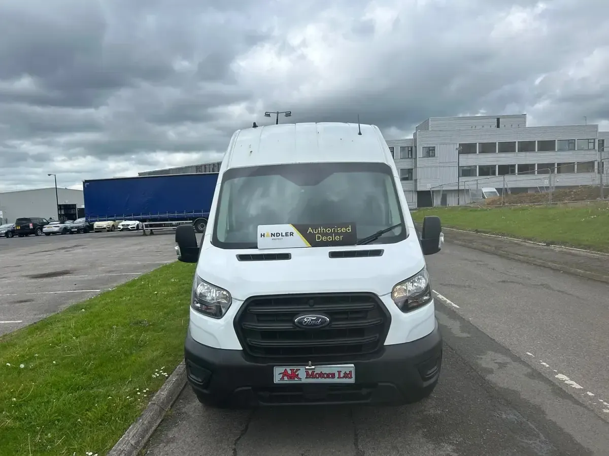 Used Ford Transit 130 HP (95 kW) 2018 White Van