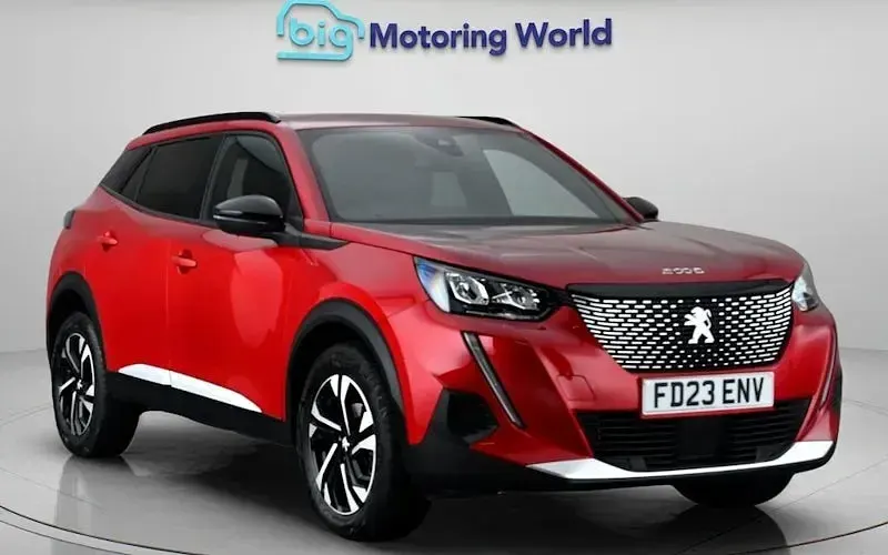 Used Peugeot 2008 Allure+ 131 HP (96 kW) 2023 SUV