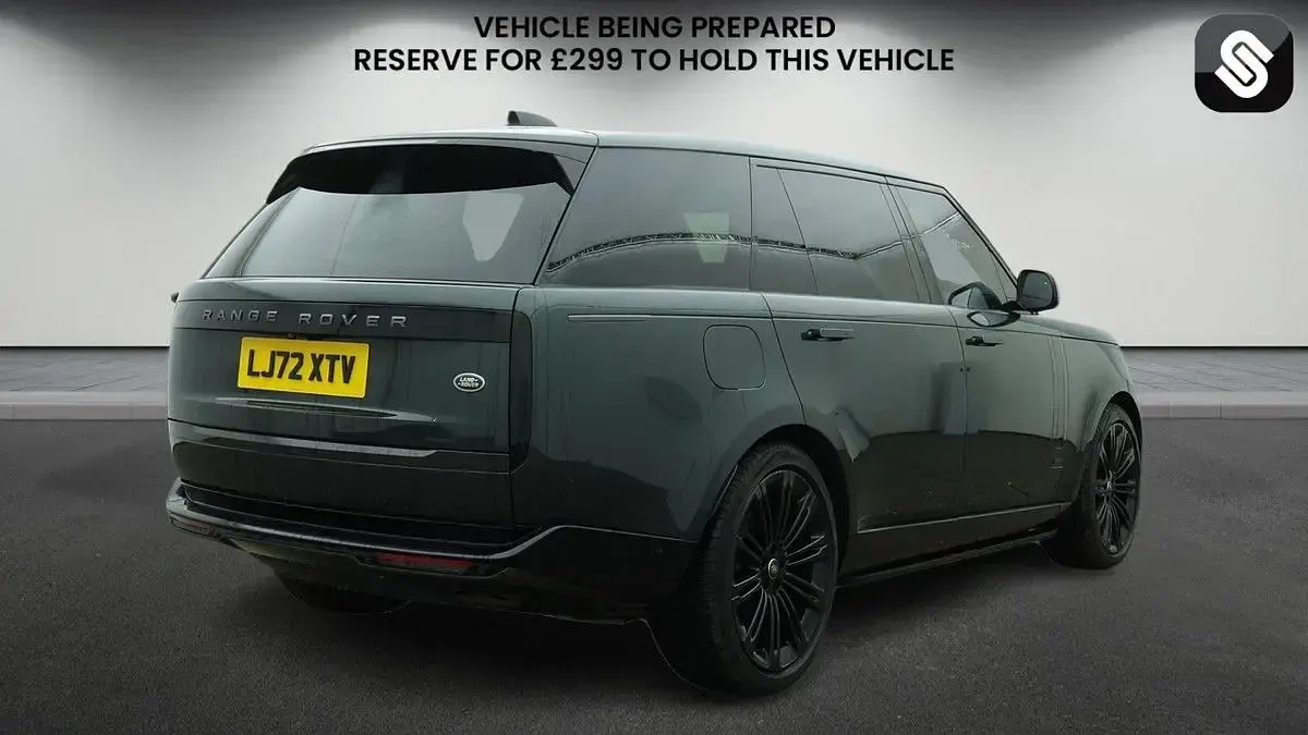 Used Land Rover Range Rover Autobiography 2023 Belgravia green (1dv) SUV