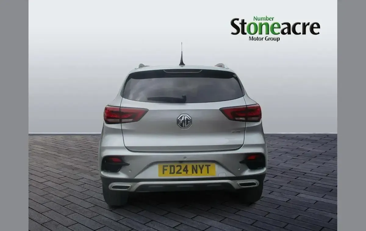 Used MG ZS Exclusive 111 HP (81 kW) 2024 Silver SUV