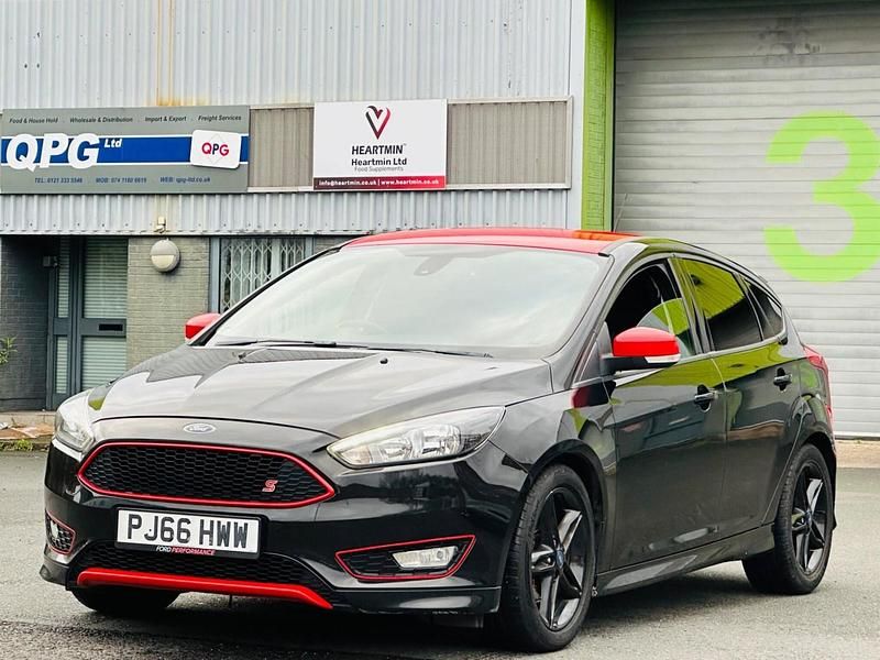Used Ford Focus Zetec 2016 Black Hatchback