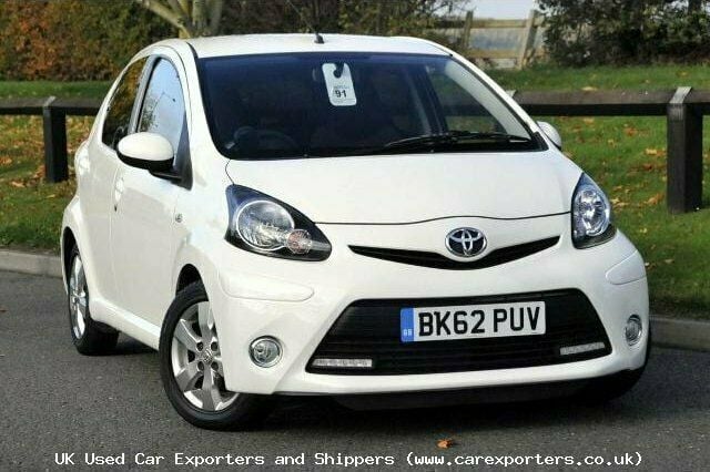 Used 2012 Toyota Aygo Hatchback | £4,299 (Fair price) - Image 1/4