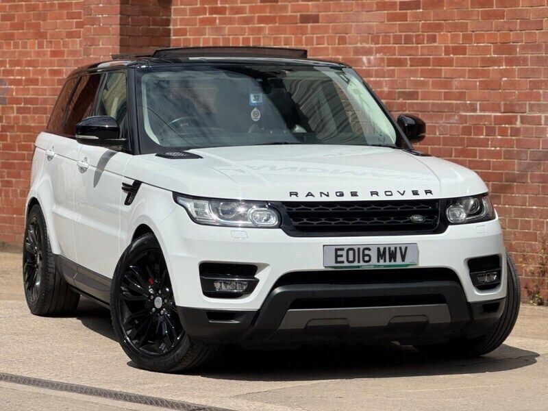 White Used 2016 Land Rover Range Rover Sport HSE Dynamic SUV | £18,975 (Fair price) - Image 1/3