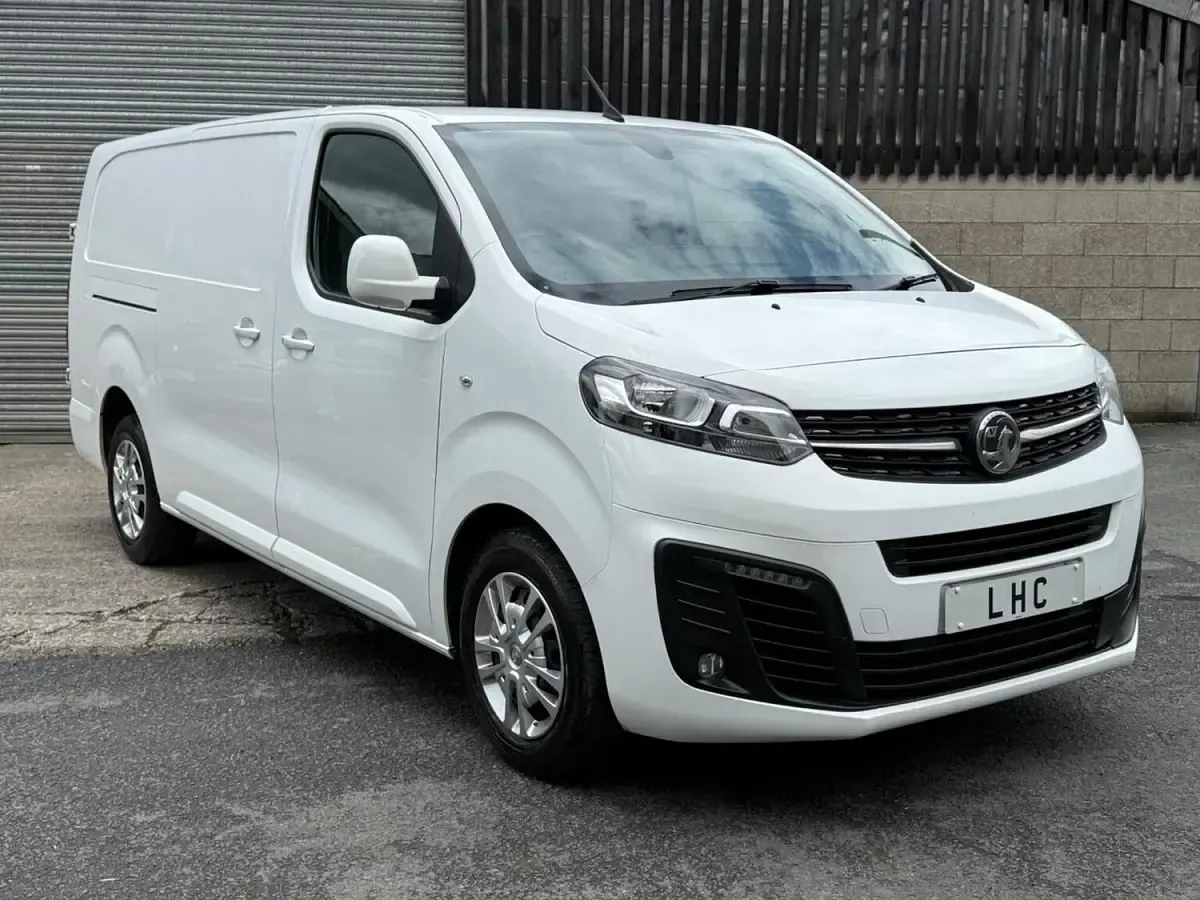 Used Vauxhall Vivaro Sportive 2021 White MPV