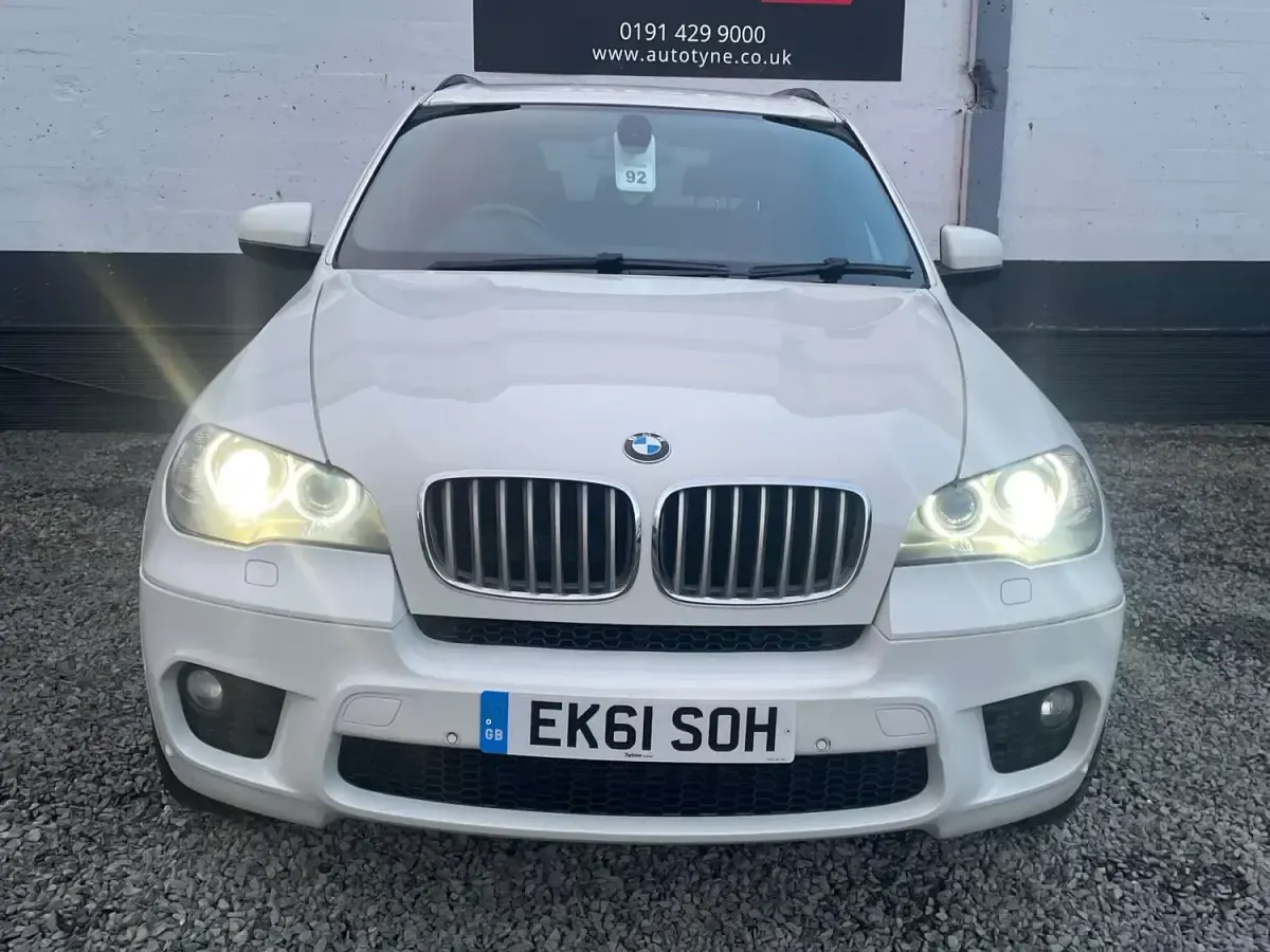 Begagnad BMW X5 M Sport 2011 Vit SUV