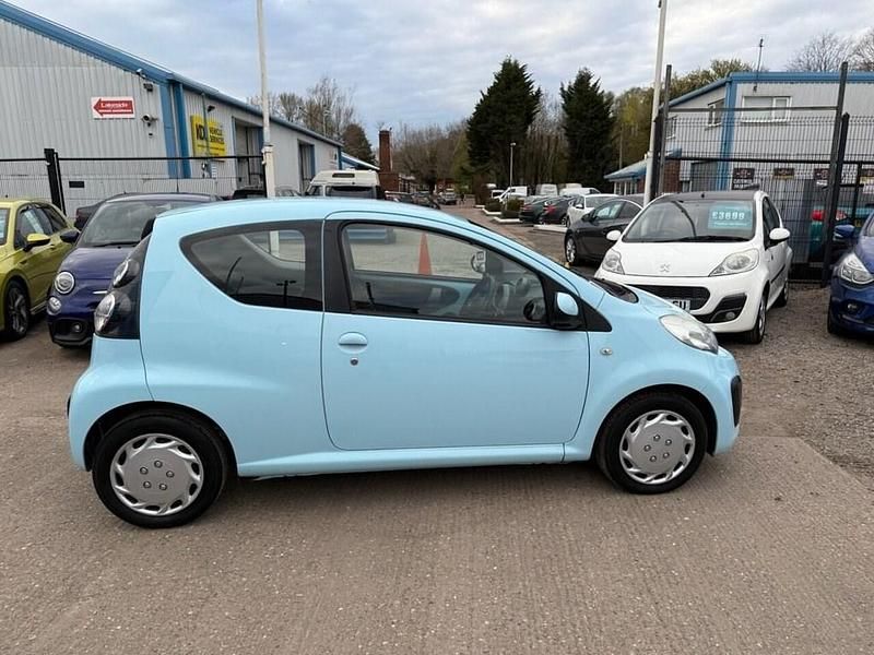 Used Citroën C1 VTR Sport 68 HP (50 kW) 2013 Blue Hatchback