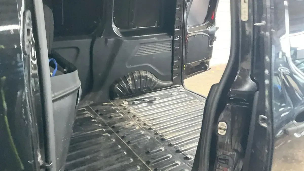 Used Citroën Berlingo PureTech 110 HP (80 kW) 2020 Black MPV