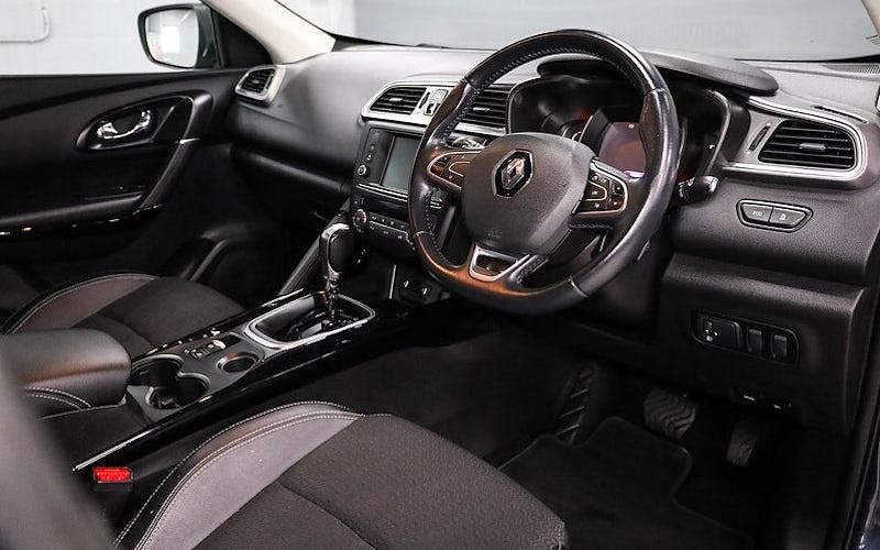 Usado Renault Kadjar Dynamique 131 HP (96 kW) 2017 Cinzento SUV