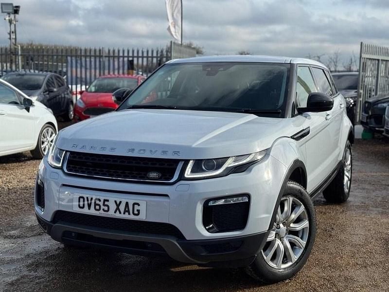 Used Land Rover Range Rover evoque SE 2015 White Estate