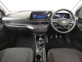 Used Hyundai i20 Advanced 100 HP (73 kW) 2024 Blue Hatchback