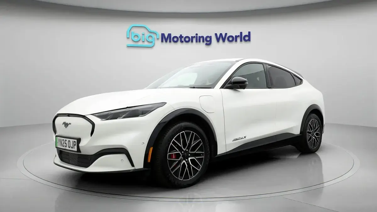 Usado Ford Mustang Mach-E Extended Range 2025 Branco SUV