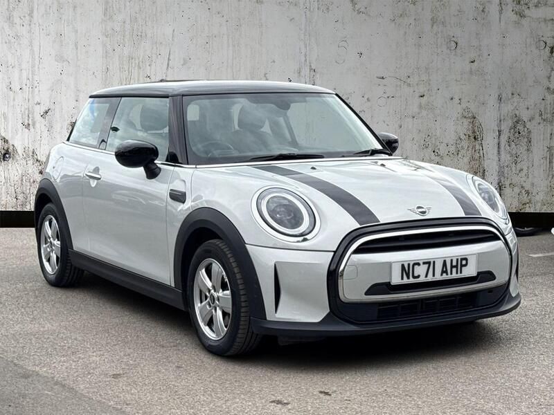Silver Used 2022 Mini Cooper Classic Hatchback | £15,431 (Super price) - Image 1/4