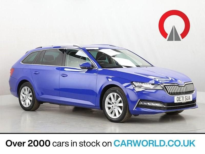 Used Skoda Superb SE Technology 218 HP (160 kW) 2022 Blue Estate