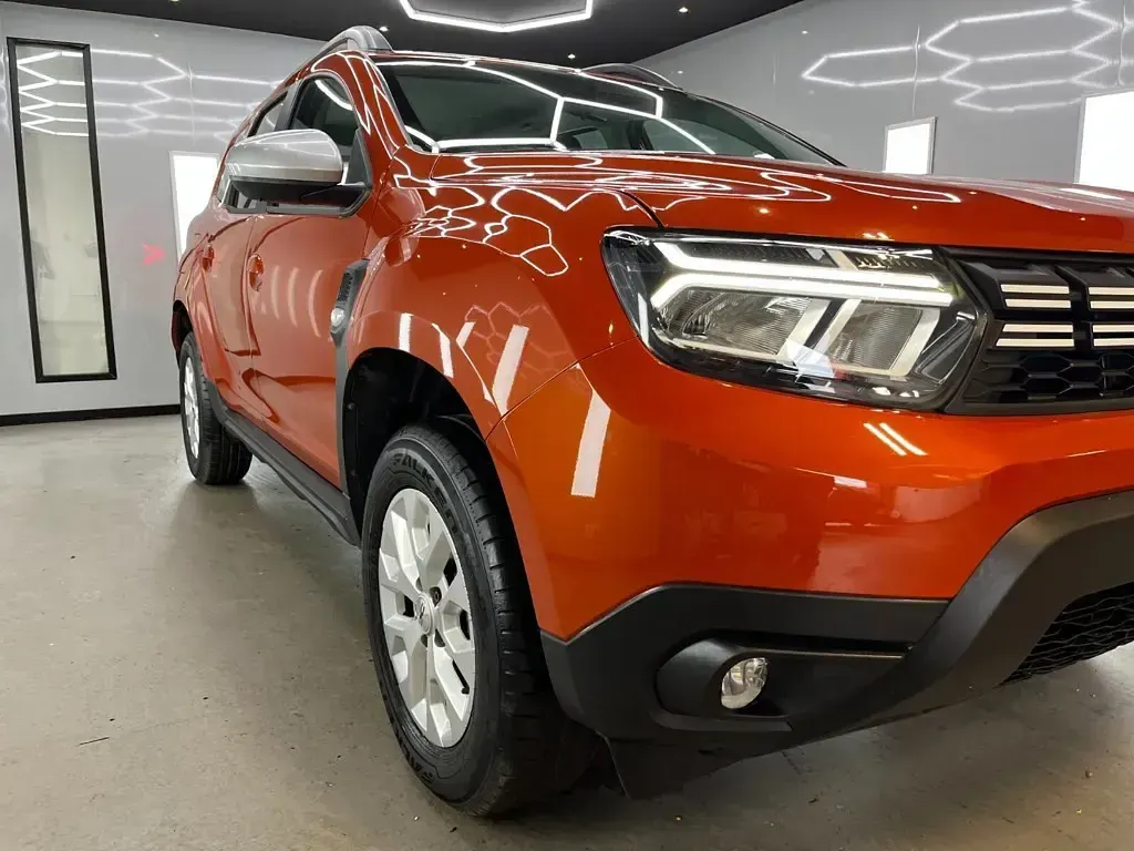 Used Dacia Duster Expression 90 HP (66 kW) 2023 Orange SUV