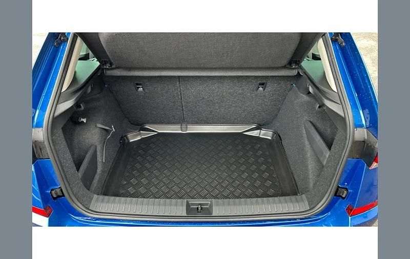 Used Skoda Kamiq SE L Executive 115 HP (84 kW) 2023 Blue SUV