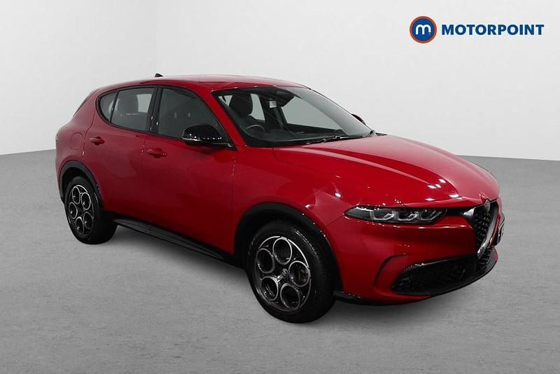 Used Alfa Romeo Tonale Sprint 160 HP (117 kW) 2024 Red SUV
