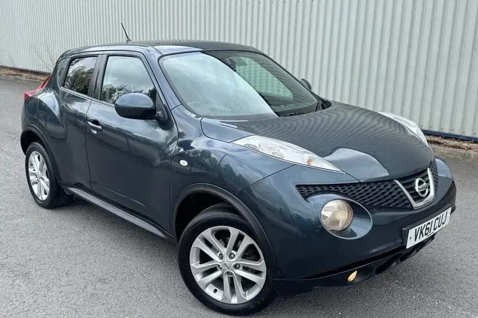 Begagnad Nissan Juke Acenta 2011 Blå SUV