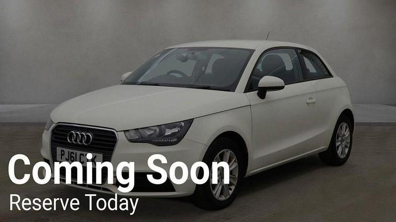 Used Audi A1 Comfort 86 HP (63 kW) 2011 White Hatchback