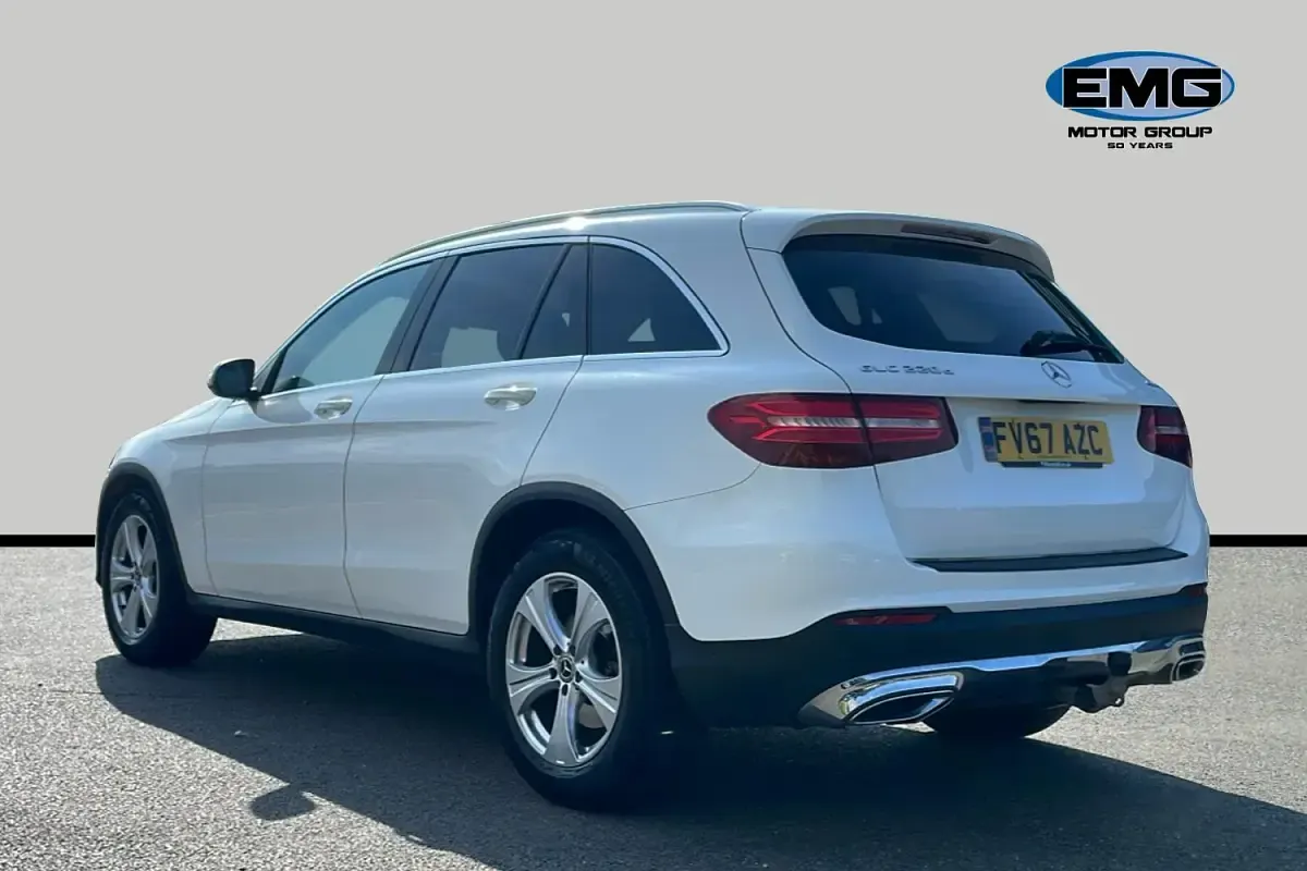 Used Mercedes GLC220 170 HP (125 kW) 2017 White SUV