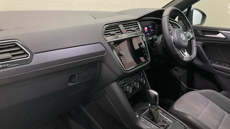 Used VW Tiguan R-line 150 HP (110 kW) 2018 Grey SUV