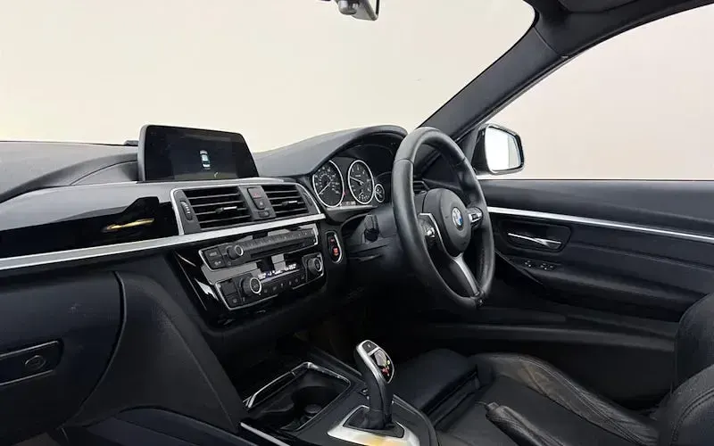 Used BMW 320 M Sport 190 HP (139 kW) 2017 Grey Sedan
