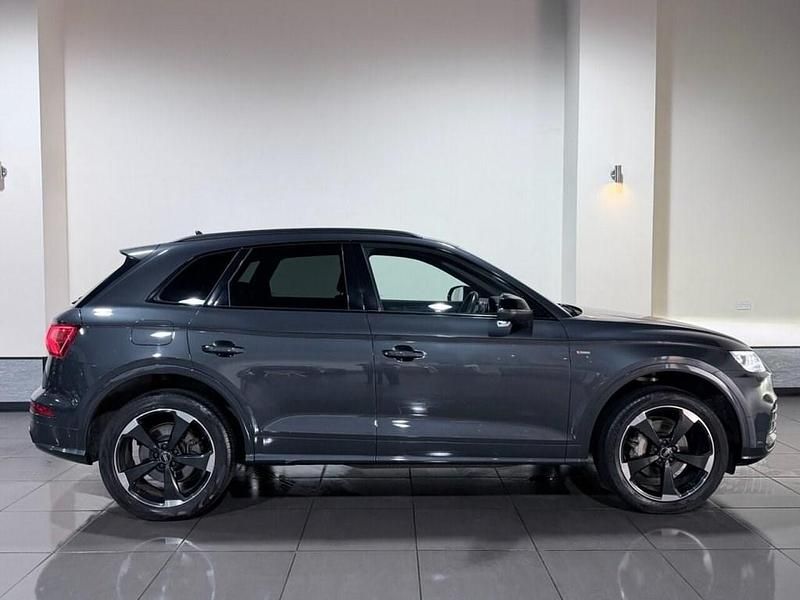 Used Audi Q5 Black Edition 245 HP (180 kW) 2019 Grey SUV