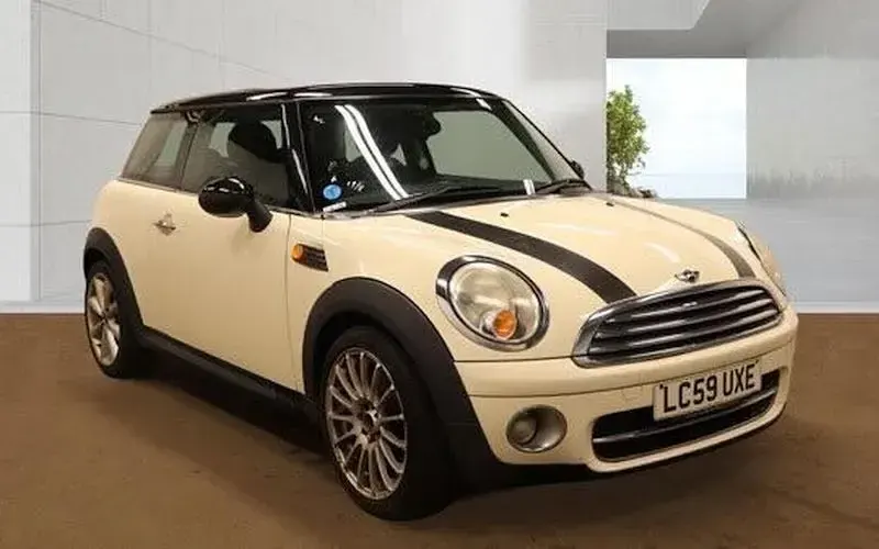 Used Mini Cooper D Hatch 109 HP (80 kW) 2009 Hatchback