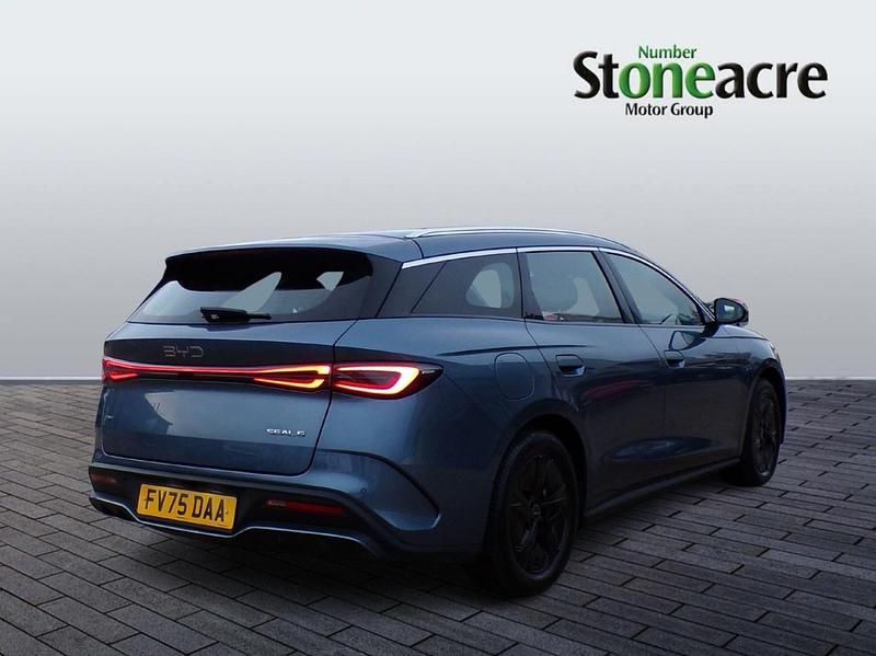 Used BYD Seal Boost 180 HP (132 kW) 2025 Blue Estate