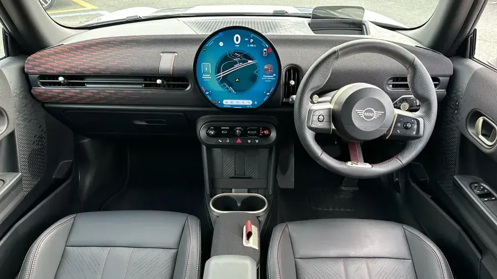 Used Mini Cooper S Hatch 201 HP (147 kW) 2025 White Hatchback