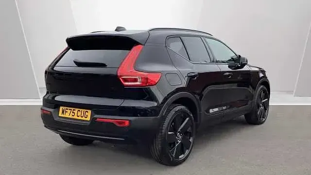 Usado Volvo XC40 Plus 161 HP (118 kW) 2026 SUV