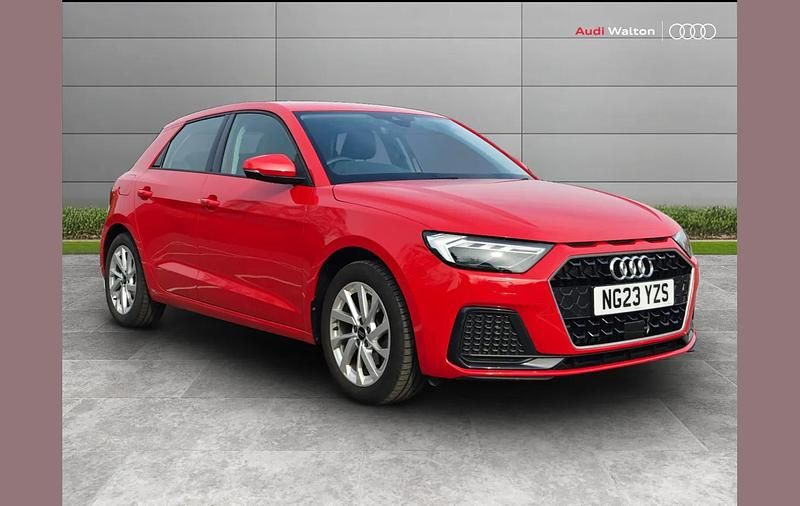Used Audi A1 Sport 108 HP (79 kW) 2023 Red SUV