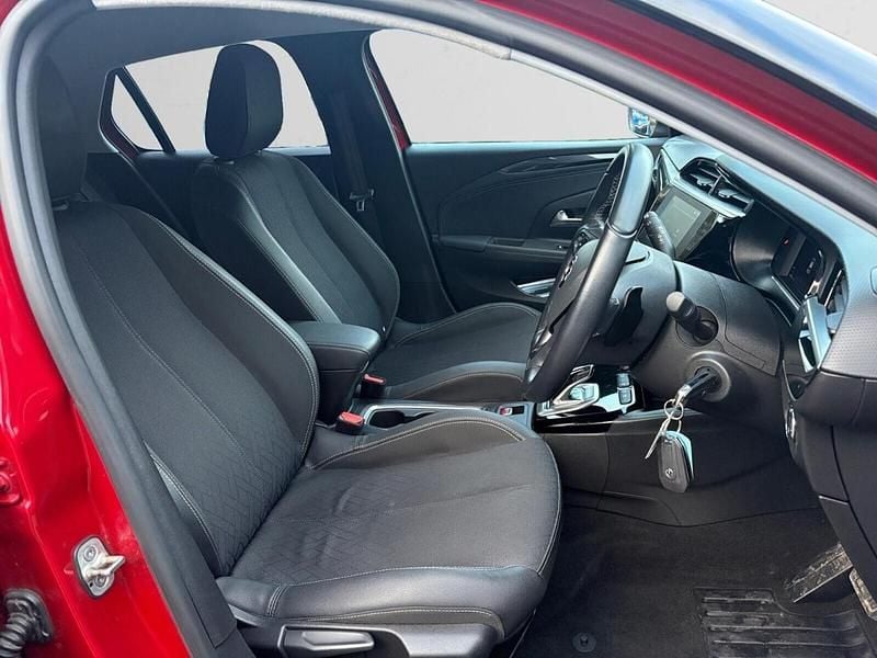 Used Vauxhall Corsa Edition 99 HP (72 kW) 2022 Red Hatchback