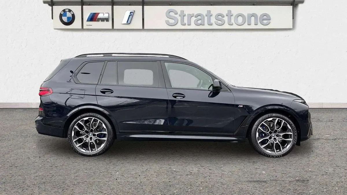 Used BMW X7 M Sport 347 HP (255 kW) 2026 Black SUV