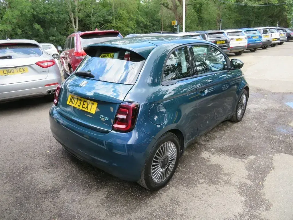 Used Fiat 500e 86 kW (118 HP) 2023 Green Hatchback