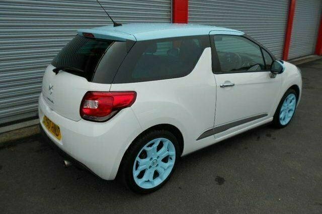 Used 2010 Citroën DS3 Hatchback | £10,295 - Image 1/4
