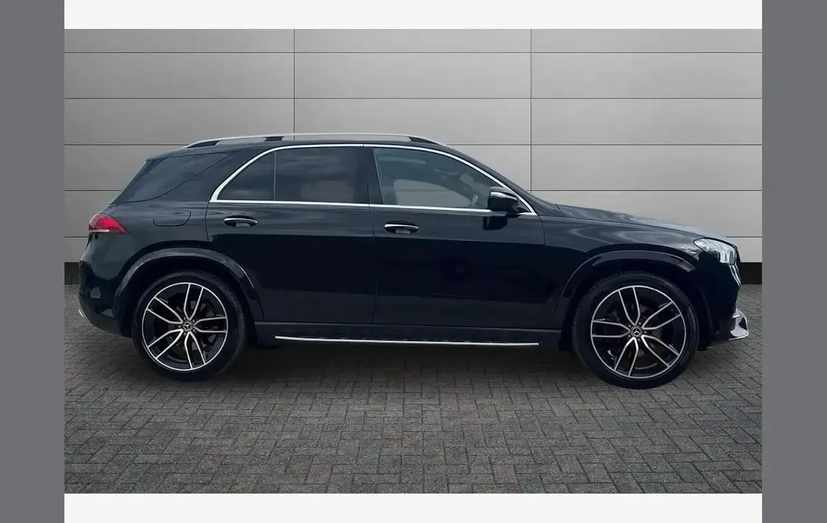 Used Mercedes GLE350 AMG Line Premium Plus 268 HP (197 kW) 2020 Obsidian black SUV