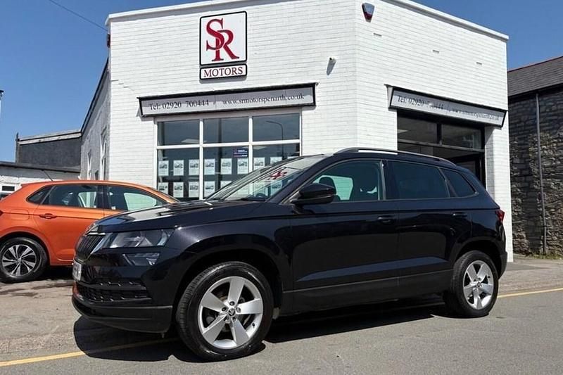 Black Used 2019 Skoda Karoq SE SUV | £8,995 (Good price) - Image 1/1