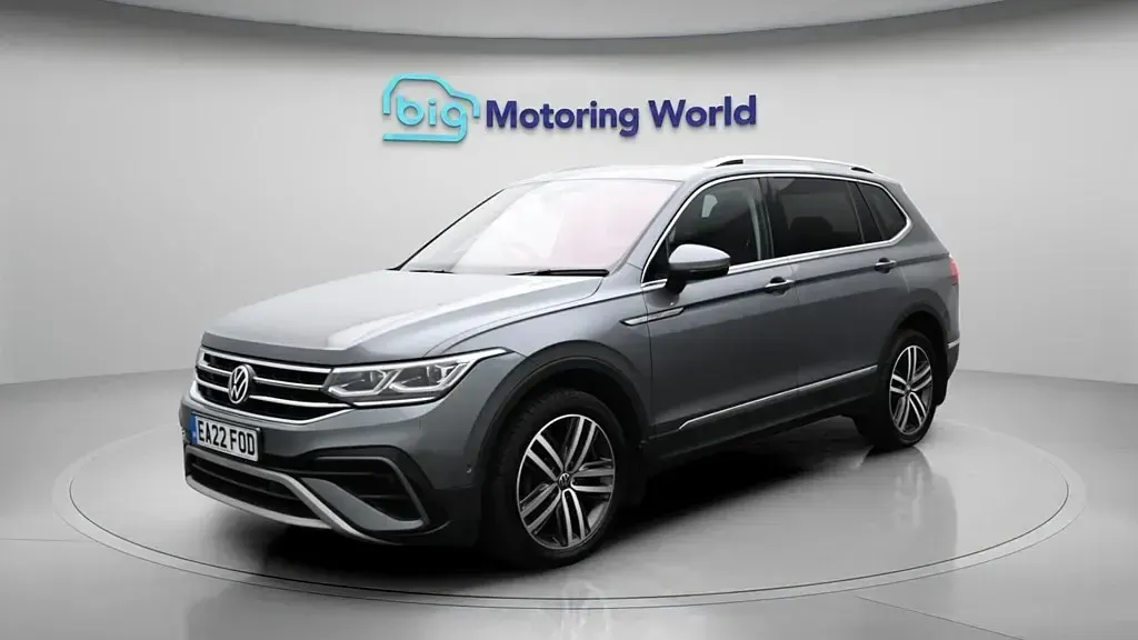 Used VW Tiguan Allspace Elegance 150 HP (110 kW) 2022 Grey SUV