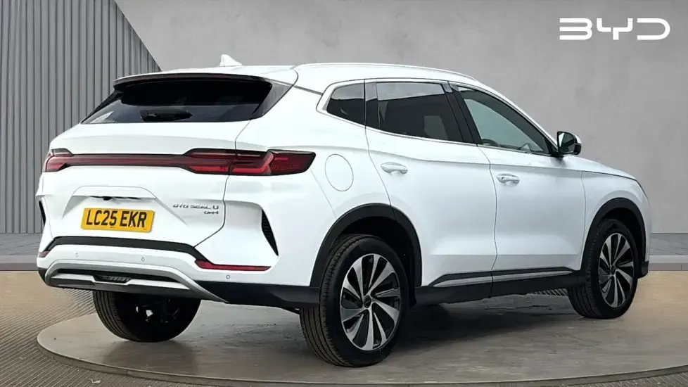 Used BYD Seal U Comfort 218 HP (160 kW) 2025 White SUV