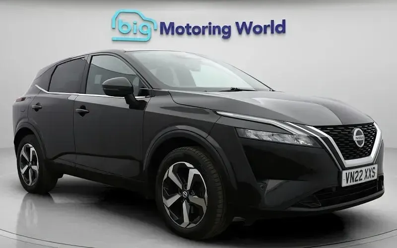 Used Nissan Qashqai N-Connecta 140 HP (102 kW) 2022 SUV