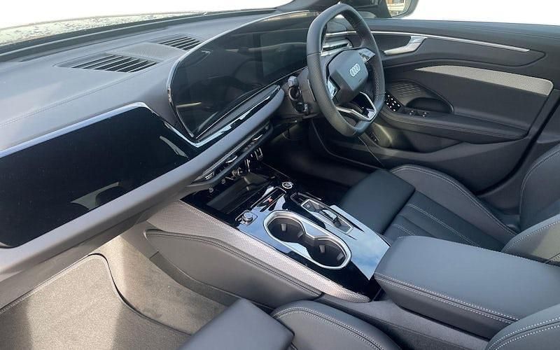 New Audi A6 S-Line 204 HP (150 kW) 2025 Sedan