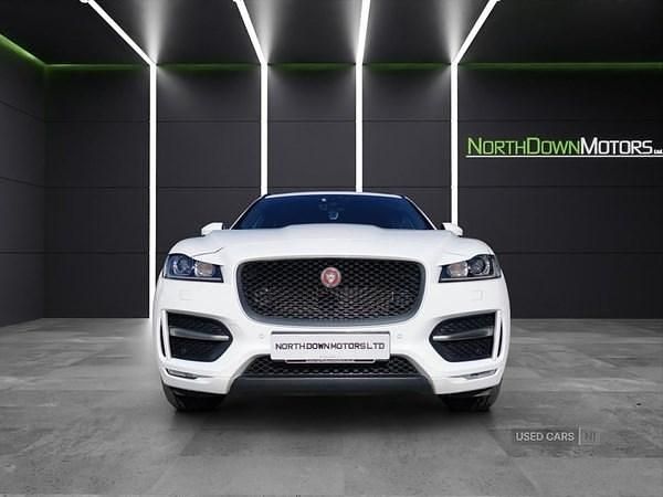 Used Jaguar F-Pace R-Sport 180 HP (132 kW) 2019 White SUV