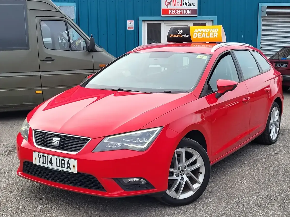 Used Seat Leon SE 2014 Red Estate