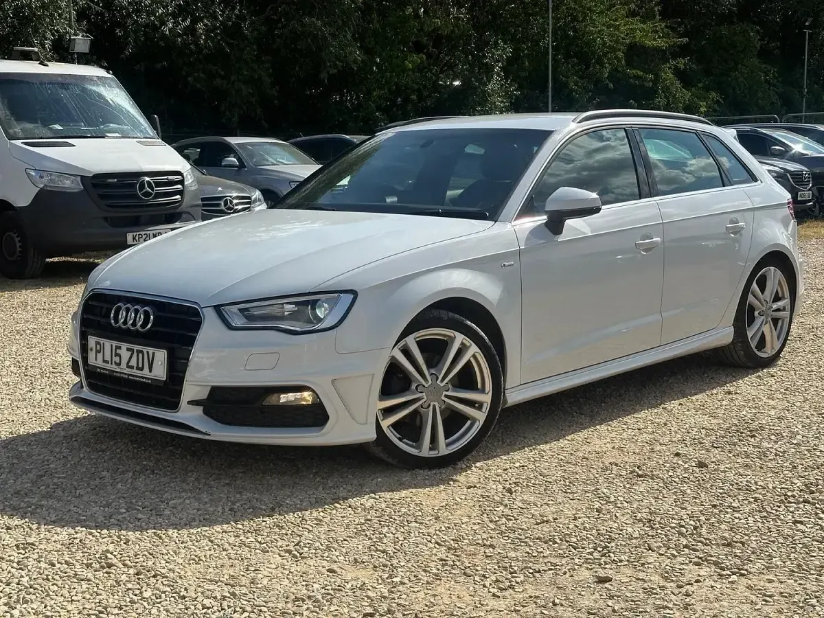 Used Audi A3 Sportback S-Line 184 HP (135 kW) 2015 White Hatchback