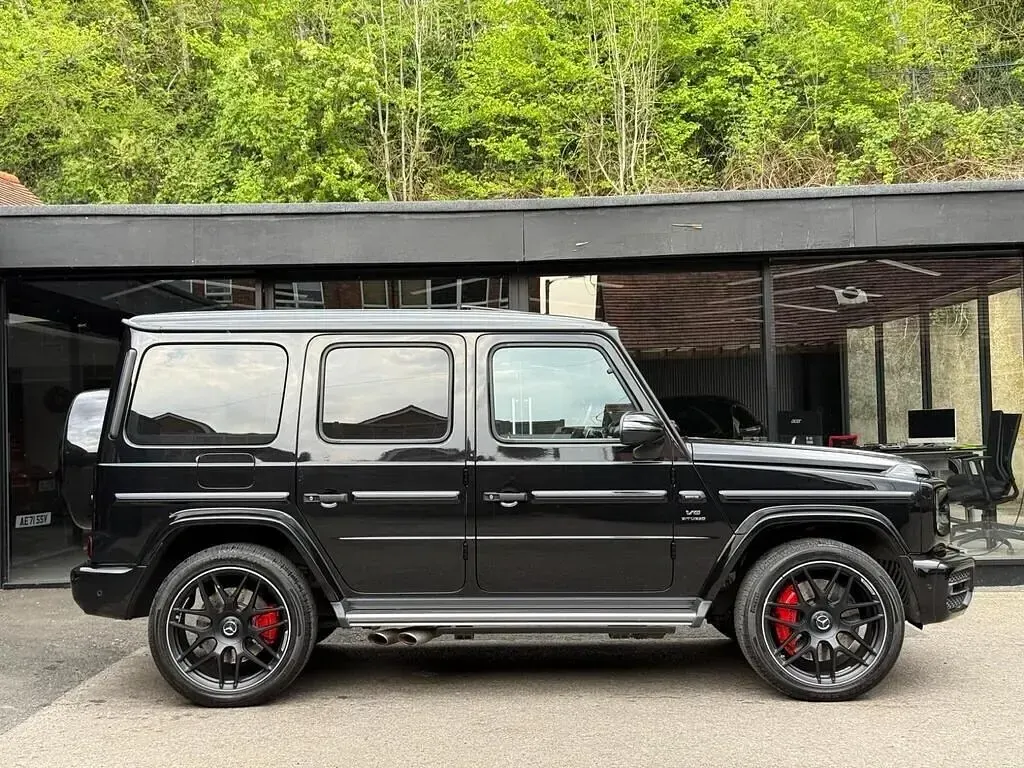 Used Mercedes G63 AMG 585 HP (430 kW) 2022 Black SUV