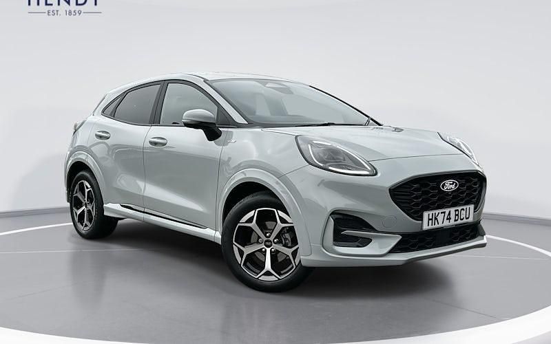 Used 2025 Ford Puma Gen-E ST-Line Hatchback | £20,699 (Expensive) - Image 1/4