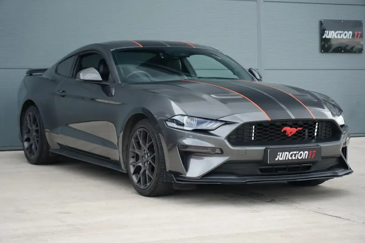 Used Ford Mustang Fastback 310 HP (228 kW) 2018 Grey Coupe